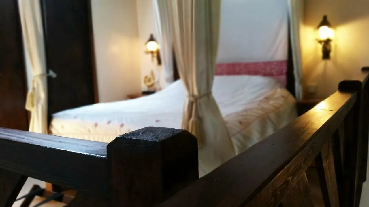 Miltons Country Lodge Lower Langford